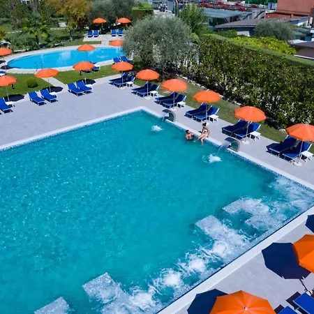 Savoia Thermae & (adults Only)
